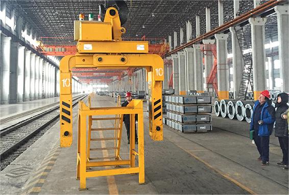 Coil Tong Lifter