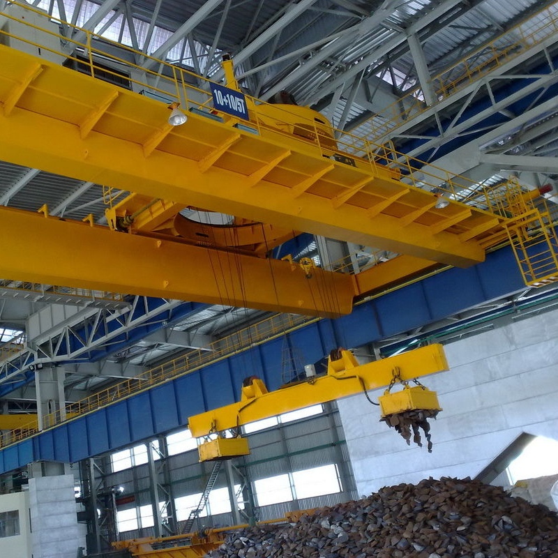 upper rotating electromagnetic crane